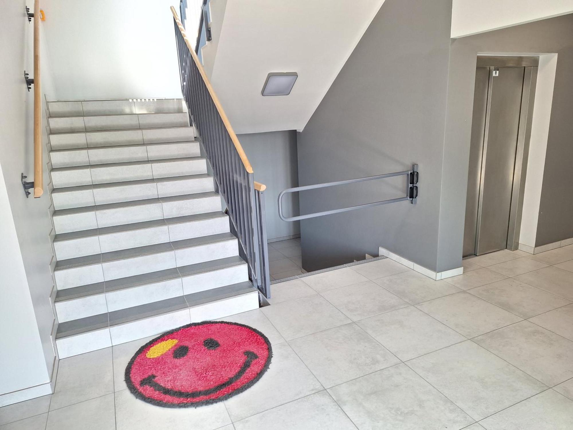Loft 24 - Prywatny Parking Nawet Na Samochody Dostawcze, F-ra Vat Apartment